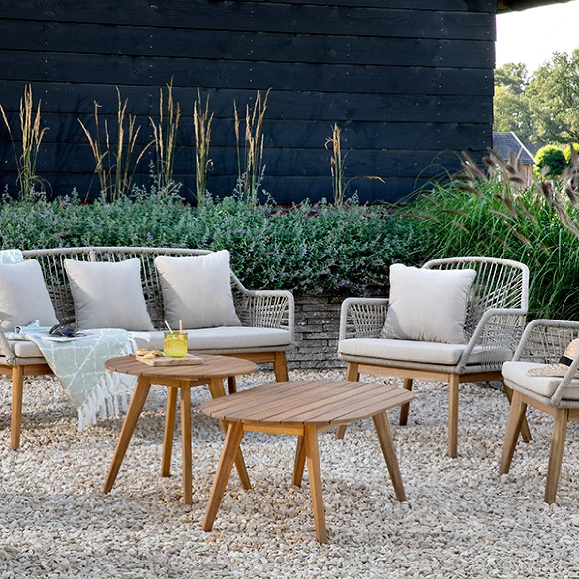 Seville Tuinstoel Beige - 72 X 74 X 80 Cm 4 Seville Tuinstoel Beige - 72 X 74 X 80 Cm - Afbeelding 4